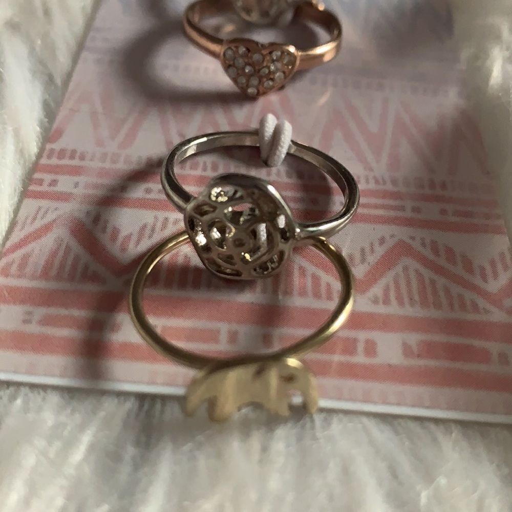 Set of 5 rings - Picture 4 of 5